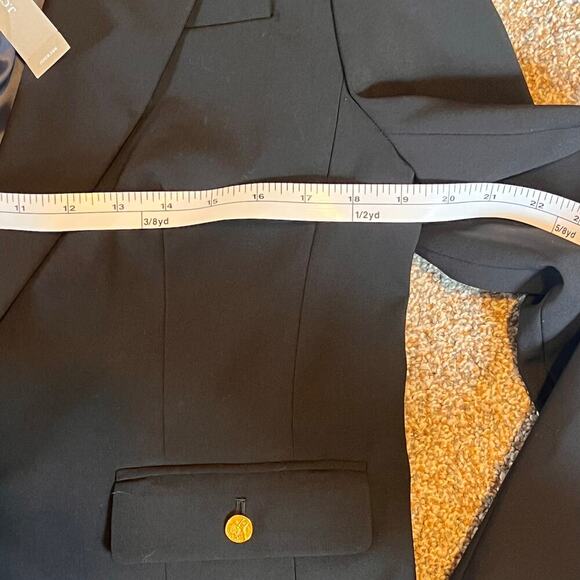 J. Crew Tollegno 1900 Italian Four Season Wool Women's Blazer. Black. 8 Tall - Picture 4 of 9